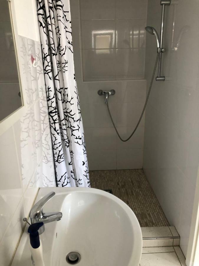 Ferienwohnung Beutelsbacherstrasse 12 Unterturkheim Штутгарт Екстер'єр фото